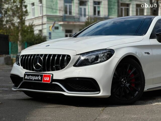 Мерседес С Класс 2016 в Киеве на Automoto.ua Белый Мерседес С Класс, объемом двигателя 3 л и пробегом 88 тыс. км за 30940 $, фото 1 на Automoto.ua