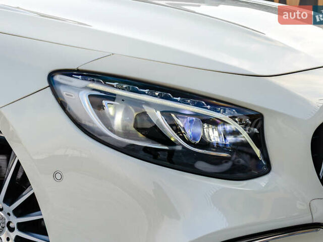 Білий Мерседес С Клас, об'ємом двигуна 4.66 л та пробігом 89 тис. км за 57777 $, фото 12 на Automoto.ua