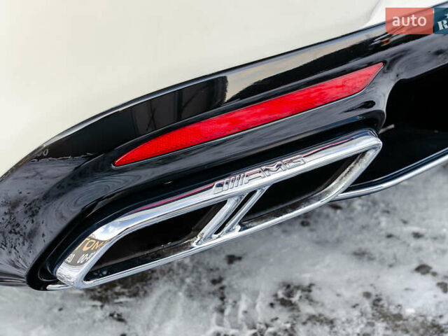 Білий Мерседес С Клас, об'ємом двигуна 4.66 л та пробігом 89 тис. км за 57777 $, фото 16 на Automoto.ua