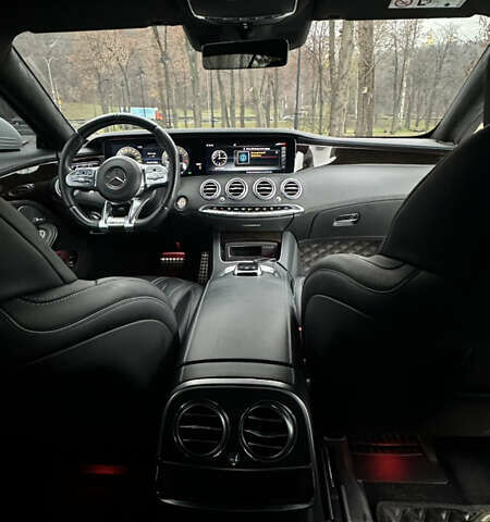 Белый Мерседес С Класс, объемом двигателя 3.98 л и пробегом 75 тыс. км за 60500 $, фото 26 на Automoto.ua