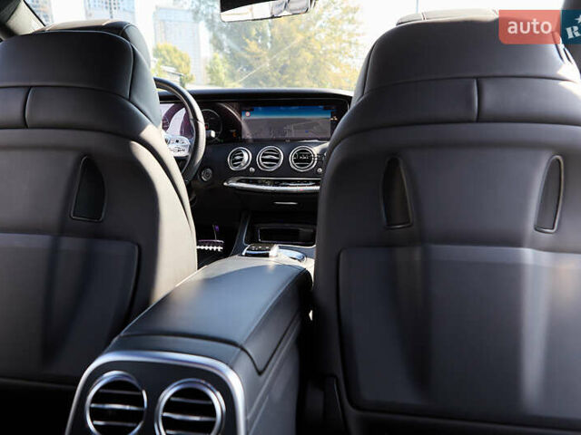 Белый Мерседес С Класс, объемом двигателя 3.98 л и пробегом 36 тыс. км за 120000 $, фото 44 на Automoto.ua