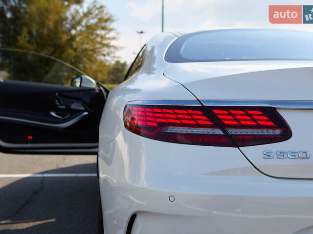 Белый Мерседес С Класс, объемом двигателя 3.98 л и пробегом 36 тыс. км за 120000 $, фото 16 на Automoto.ua