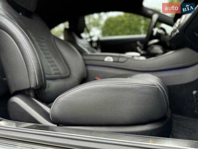 Білий Мерседес С Клас, об'ємом двигуна 3.98 л та пробігом 37 тис. км за 99990 $, фото 85 на Automoto.ua