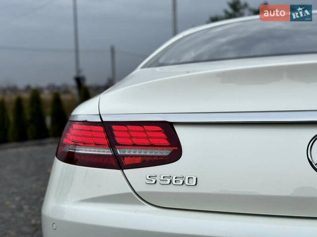 Білий Мерседес С Клас, об'ємом двигуна 3.98 л та пробігом 37 тис. км за 99990 $, фото 16 на Automoto.ua