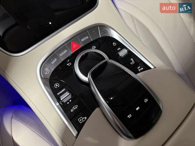 Белый Мерседес С Класс, объемом двигателя 3.98 л и пробегом 80 тыс. км за 79500 $, фото 55 на Automoto.ua