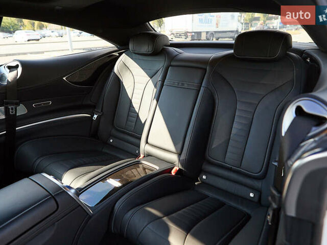 Белый Мерседес С Класс, объемом двигателя 3.98 л и пробегом 36 тыс. км за 120000 $, фото 40 на Automoto.ua