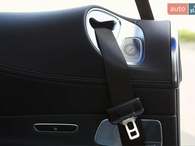 Белый Мерседес С Класс, объемом двигателя 3.98 л и пробегом 36 тыс. км за 120000 $, фото 42 на Automoto.ua