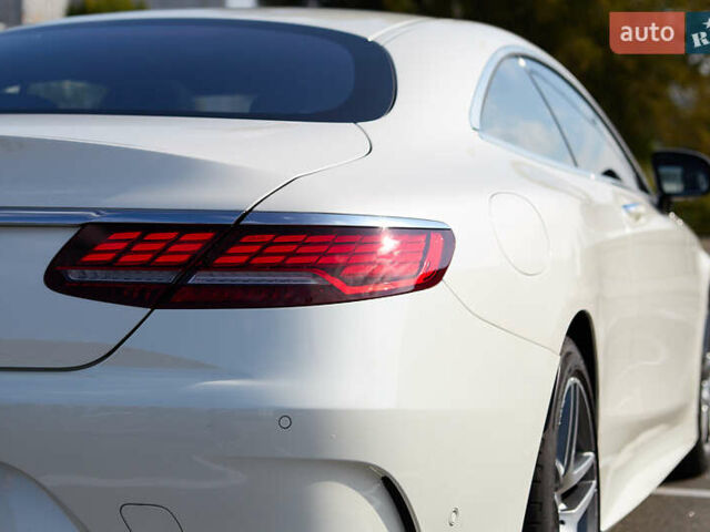 Белый Мерседес С Класс, объемом двигателя 3.98 л и пробегом 36 тыс. км за 120000 $, фото 13 на Automoto.ua