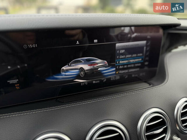 Білий Мерседес С Клас, об'ємом двигуна 3.98 л та пробігом 37 тис. км за 99990 $, фото 69 на Automoto.ua