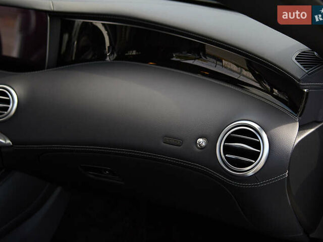 Белый Мерседес С Класс, объемом двигателя 3.98 л и пробегом 36 тыс. км за 120000 $, фото 33 на Automoto.ua