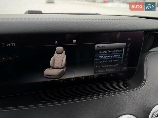 Білий Мерседес С Клас, об'ємом двигуна 3.98 л та пробігом 37 тис. км за 82500 $, фото 82 на Automoto.ua