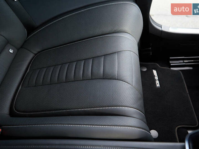 Белый Мерседес С Класс, объемом двигателя 3.98 л и пробегом 36 тыс. км за 120000 $, фото 45 на Automoto.ua