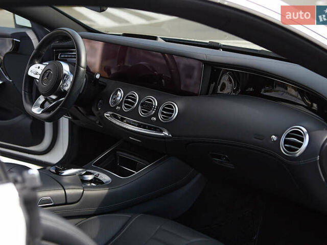 Белый Мерседес С Класс, объемом двигателя 3.98 л и пробегом 36 тыс. км за 120000 $, фото 30 на Automoto.ua