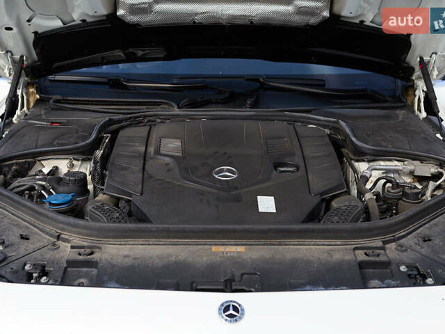 Белый Мерседес С Класс, объемом двигателя 3.98 л и пробегом 36 тыс. км за 120000 $, фото 15 на Automoto.ua