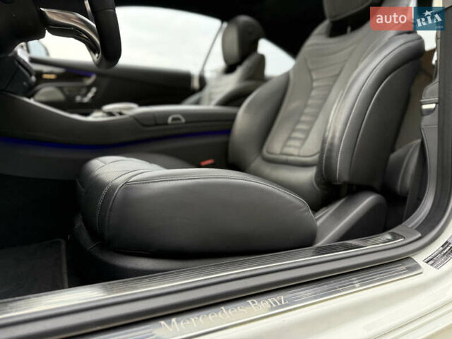 Білий Мерседес С Клас, об'ємом двигуна 3.98 л та пробігом 37 тис. км за 99990 $, фото 34 на Automoto.ua