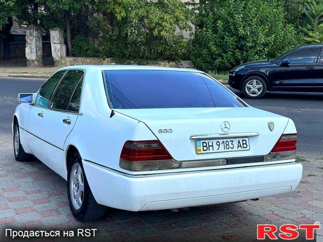 Мерседес С Клас 1991 у Миколаєві на Automoto.ua Білий Мерседес С Клас, об'ємом двигуна 3 л та пробігом 300 тис. км за 2899 $, фото 3 на Automoto.ua