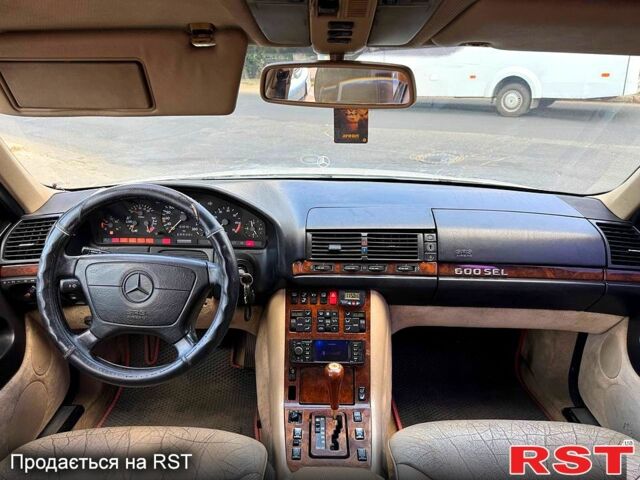 Мерседес С Клас 1991 у Миколаєві на Automoto.ua Білий Мерседес С Клас, об'ємом двигуна 3 л та пробігом 300 тис. км за 2899 $, фото 4 на Automoto.ua