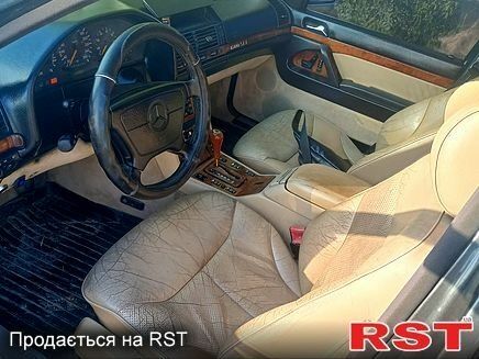 Белый Мерседес С Класс, объемом двигателя 3 л и пробегом 250 тыс. км за 4000 $, фото 3 на Automoto.ua