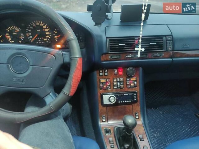 Білий Мерседес С Клас, об'ємом двигуна 3.2 л та пробігом 308 тис. км за 4700 $, фото 9 на Automoto.ua