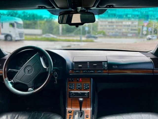 Белый Мерседес С Класс, объемом двигателя 3 л и пробегом 280 тыс. км за 2999 $, фото 6 на Automoto.ua