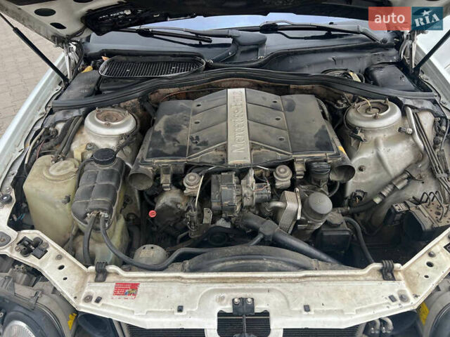 Белый Мерседес С Класс, объемом двигателя 3.2 л и пробегом 300 тыс. км за 4900 $, фото 8 на Automoto.ua