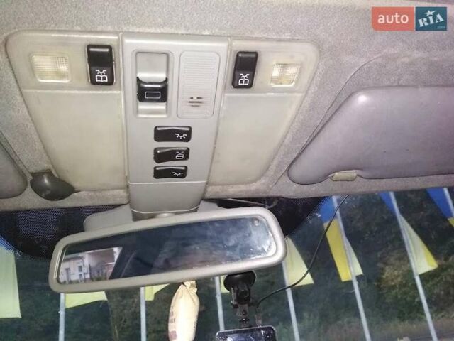 Белый Мерседес С Класс, объемом двигателя 3 л и пробегом 333 тыс. км за 7900 $, фото 8 на Automoto.ua