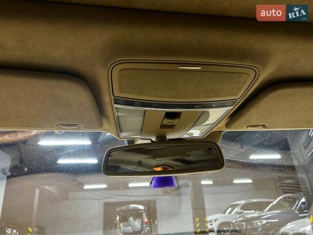 Белый Мерседес С Класс, объемом двигателя 5.46 л и пробегом 325 тыс. км за 13400 $, фото 21 на Automoto.ua