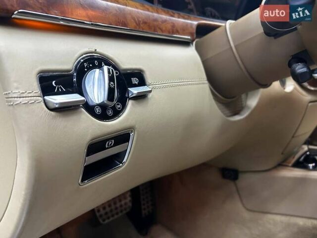 Белый Мерседес С Класс, объемом двигателя 5.46 л и пробегом 325 тыс. км за 13400 $, фото 8 на Automoto.ua