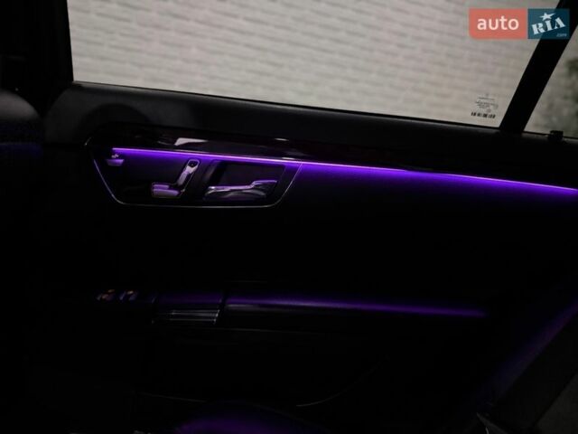 Белый Мерседес С Класс, объемом двигателя 3.5 л и пробегом 250 тыс. км за 10499 $, фото 110 на Automoto.ua