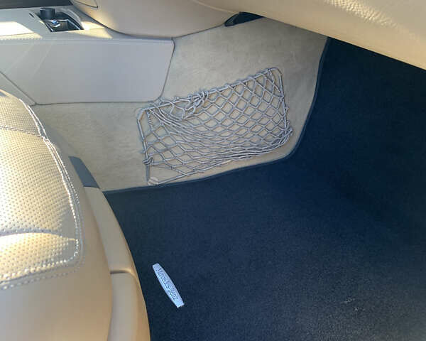 Белый Мерседес С Класс, объемом двигателя 5.5 л и пробегом 245 тыс. км за 15600 $, фото 40 на Automoto.ua