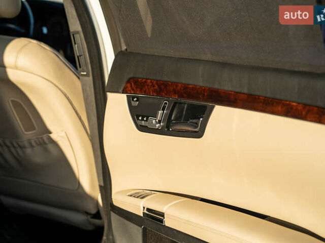 Мерседес С Класс 2007 в Черновцах на Automoto.ua Белый Мерседес С Класс, объемом двигателя 5.46 л и пробегом 186 тыс. км за 12900 $, фото 27 на Automoto.ua