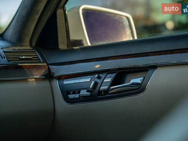 Мерседес С Класс 2007 в Черновцах на Automoto.ua Белый Мерседес С Класс, объемом двигателя 5.46 л и пробегом 186 тыс. км за 12900 $, фото 35 на Automoto.ua