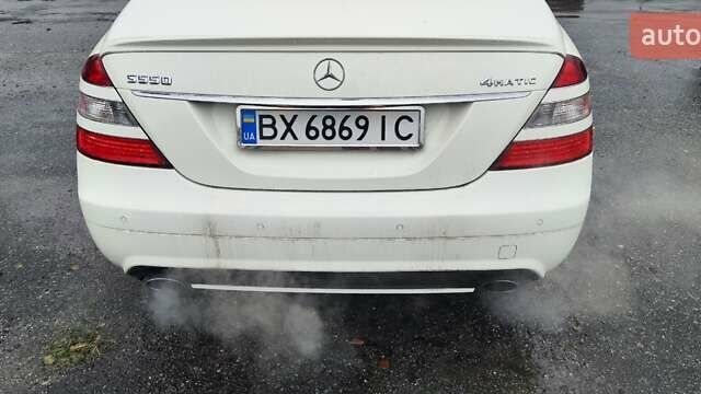 Белый Мерседес С Класс, объемом двигателя 5.51 л и пробегом 218 тыс. км за 12500 $, фото 22 на Automoto.ua