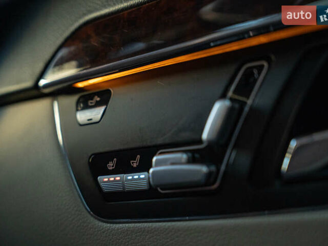 Мерседес С Класс 2007 в Черновцах на Automoto.ua Белый Мерседес С Класс, объемом двигателя 5.46 л и пробегом 186 тыс. км за 12900 $, фото 29 на Automoto.ua