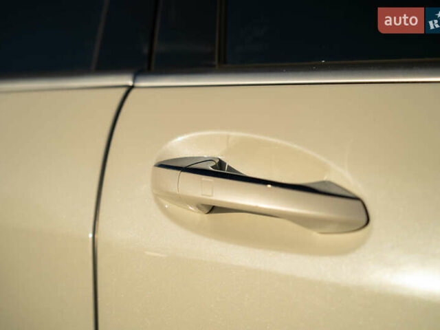 Мерседес С Класс 2007 в Черновцах на Automoto.ua Белый Мерседес С Класс, объемом двигателя 5.46 л и пробегом 186 тыс. км за 12900 $, фото 14 на Automoto.ua