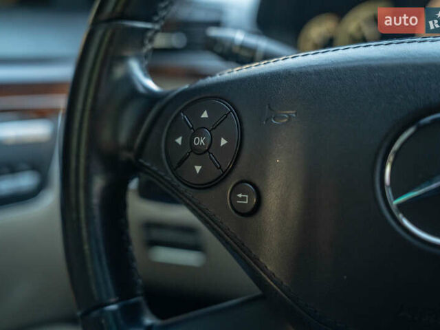 Мерседес С Класс 2007 в Черновцах на Automoto.ua Белый Мерседес С Класс, объемом двигателя 5.46 л и пробегом 186 тыс. км за 12900 $, фото 38 на Automoto.ua