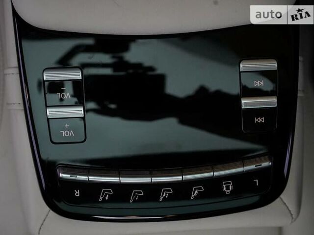 Белый Мерседес С Класс, объемом двигателя 6 л и пробегом 146 тыс. км за 25000 $, фото 32 на Automoto.ua