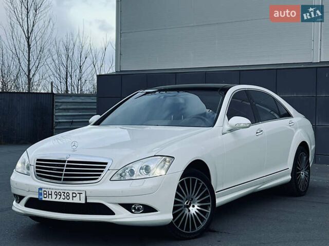 Білий Мерседес С Клас, об'ємом двигуна 5.5 л та пробігом 177 тис. км за 12900 $, фото 6 на Automoto.ua