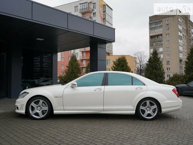 Белый Мерседес С Класс, объемом двигателя 6 л и пробегом 146 тыс. км за 25000 $, фото 7 на Automoto.ua