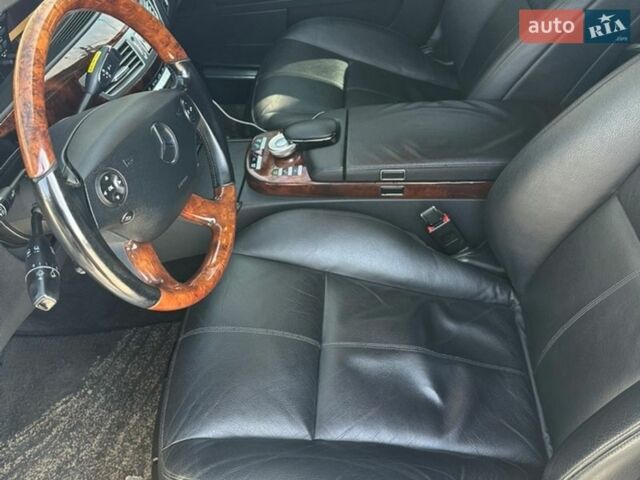 Белый Мерседес С Класс, объемом двигателя 3.5 л и пробегом 126 тыс. км за 10999 $, фото 17 на Automoto.ua