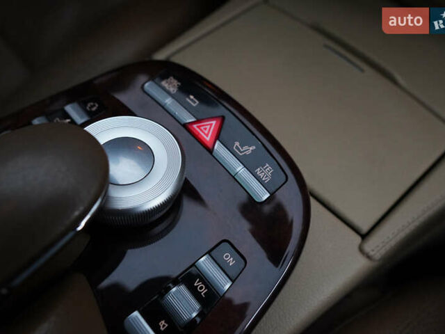 Білий Мерседес С Клас, об'ємом двигуна 5.5 л та пробігом 240 тис. км за 17500 $, фото 34 на Automoto.ua