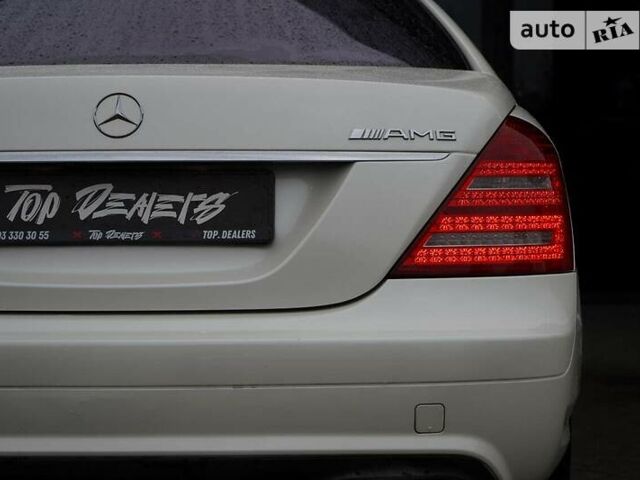 Белый Мерседес С Класс, объемом двигателя 6 л и пробегом 146 тыс. км за 25000 $, фото 14 на Automoto.ua