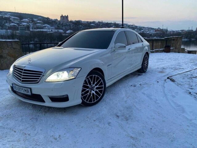 Білий Мерседес С Клас, об'ємом двигуна 5.5 л та пробігом 240 тис. км за 15500 $, фото 2 на Automoto.ua