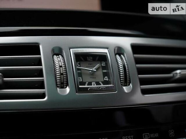 Белый Мерседес С Класс, объемом двигателя 6 л и пробегом 146 тыс. км за 25000 $, фото 28 на Automoto.ua