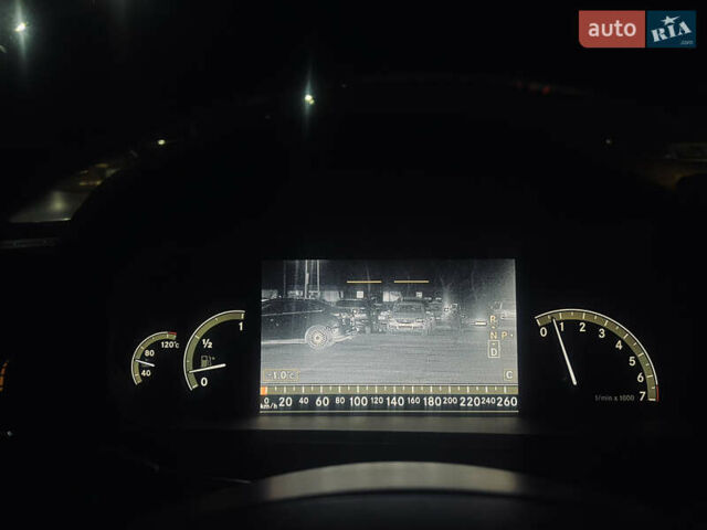 Білий Мерседес С Клас, об'ємом двигуна 5.5 л та пробігом 177 тис. км за 12900 $, фото 64 на Automoto.ua