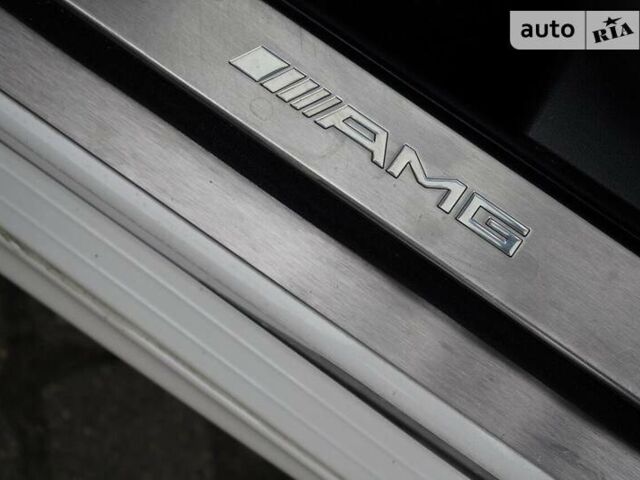 Белый Мерседес С Класс, объемом двигателя 6 л и пробегом 146 тыс. км за 25000 $, фото 18 на Automoto.ua