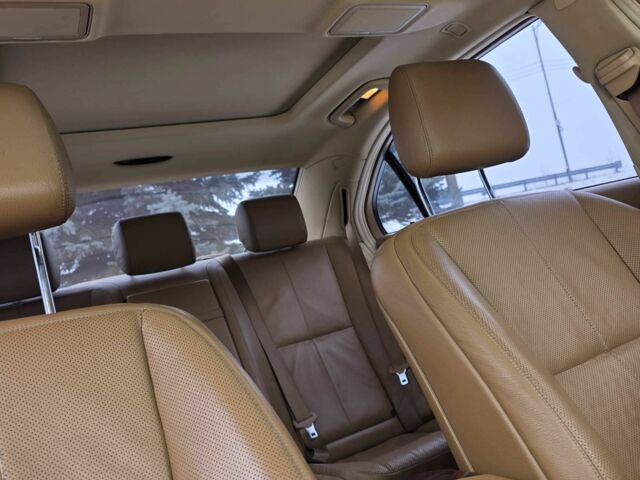 Білий Мерседес С Клас, об'ємом двигуна 5.5 л та пробігом 270 тис. км за 13900 $, фото 22 на Automoto.ua