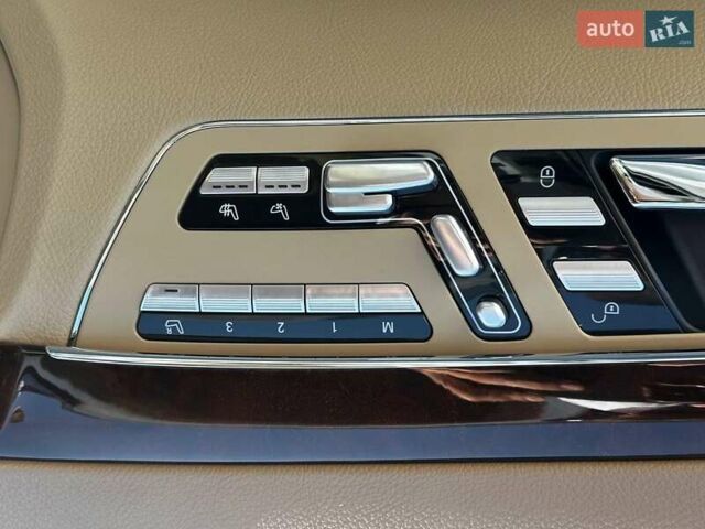 Белый Мерседес С Класс, объемом двигателя 5.5 л и пробегом 119 тыс. км за 22990 $, фото 19 на Automoto.ua