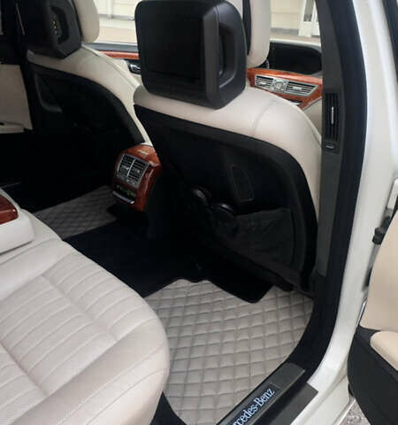 Мерседес С Класс 2010 в Львове на Automoto.ua Белый Мерседес С Класс, объемом двигателя 5.51 л и пробегом 264 тыс. км за 18500 $, фото 47 на Automoto.ua