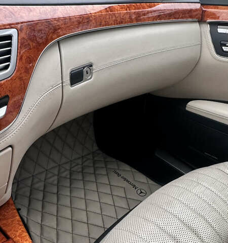 Мерседес С Класс 2010 в Львове на Automoto.ua Белый Мерседес С Класс, объемом двигателя 5.51 л и пробегом 264 тыс. км за 18500 $, фото 60 на Automoto.ua